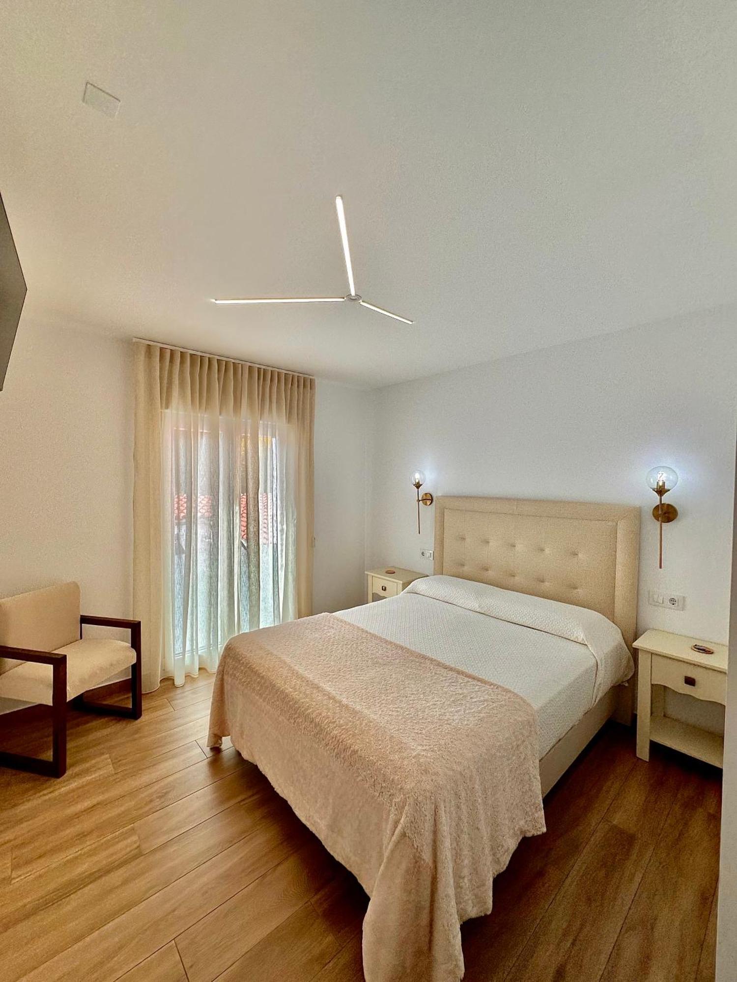 Pension Beiramar Cee Extérieur photo